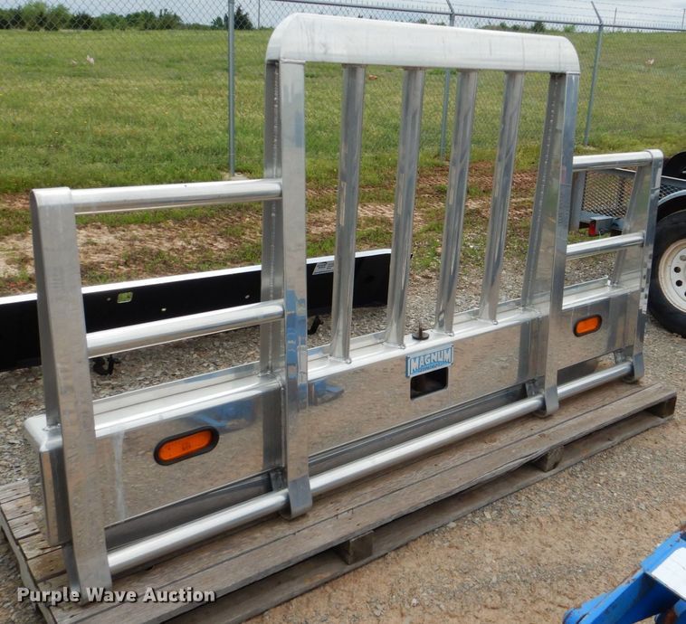 image for item DM3763 Magnum grill guard