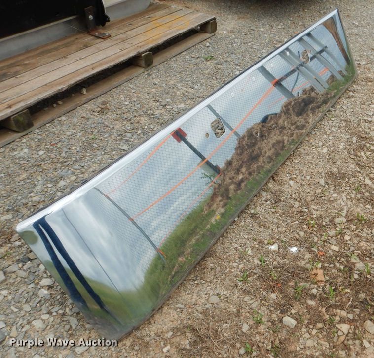 image for item DM3764 Bumper