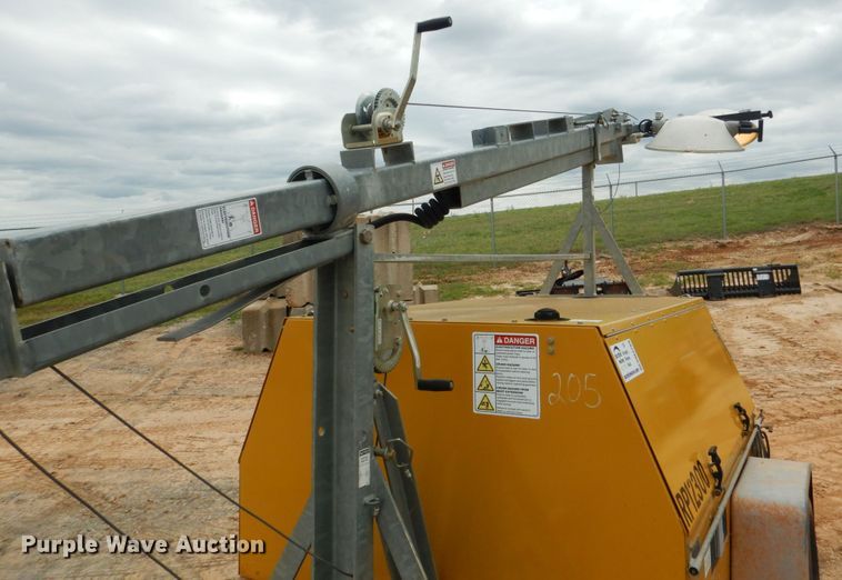 image for item DM3769 Warren Power Systems WCW84MH  light plant