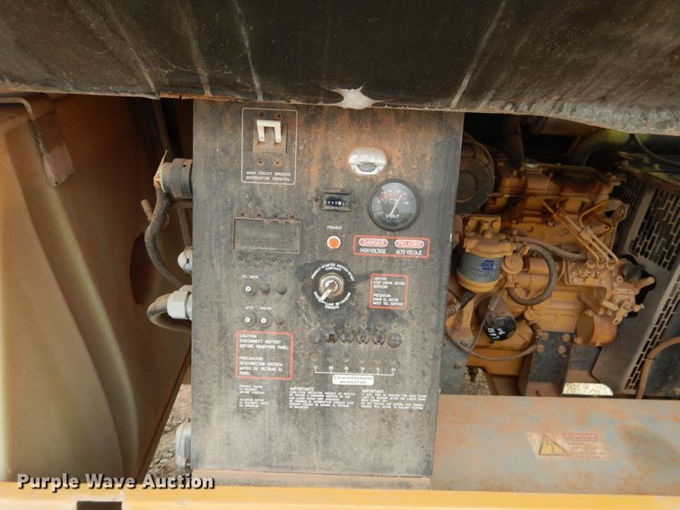 image for item DM3769 Warren Power Systems WCW84MH  light plant