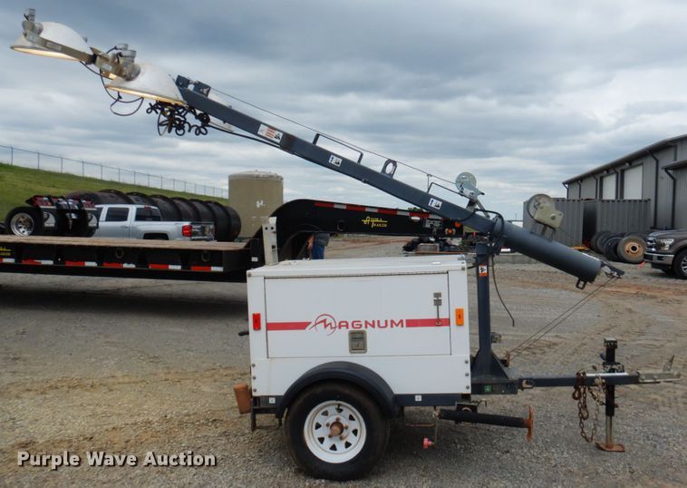 image for item DM3770 2012 Magnum MLT3060KK  light plant