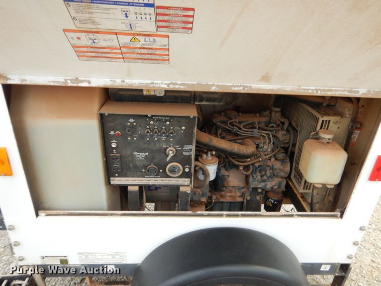 image for item DM3770 2012 Magnum MLT3060KK  light plant