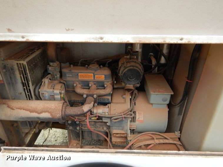 image for item DM3770 2012 Magnum MLT3060KK  light plant