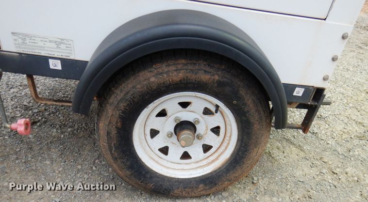 image for item DM3770 2012 Magnum MLT3060KK  light plant