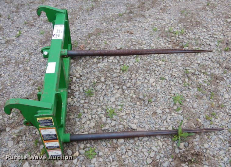 image for item DM3772 Frontier 48"L bale spear