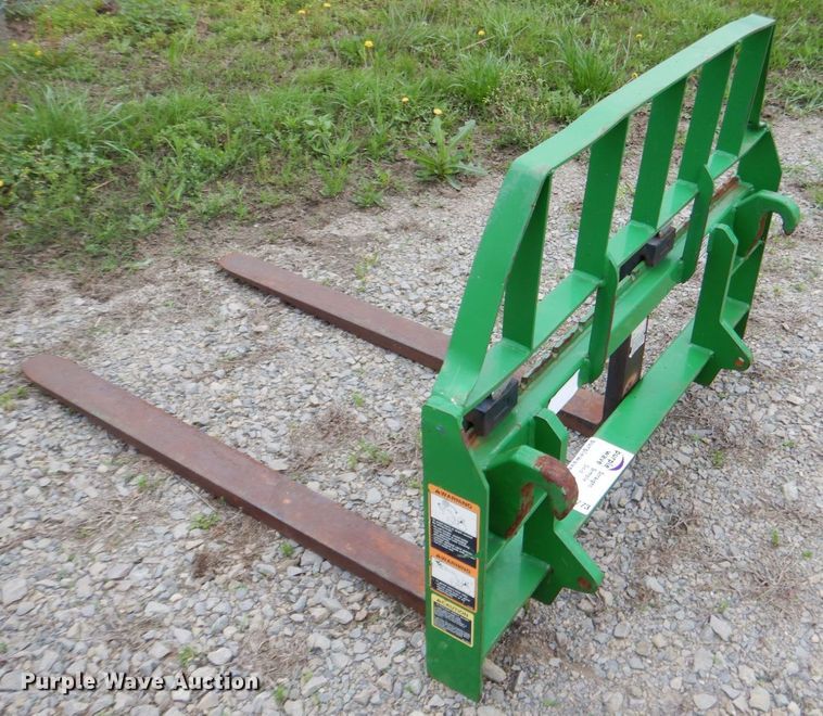 image for item DM3773 Frontier 48"L forks