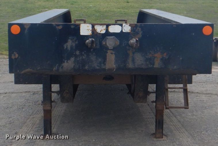 image for item DM3781 2013 Atoka  equipment trailer