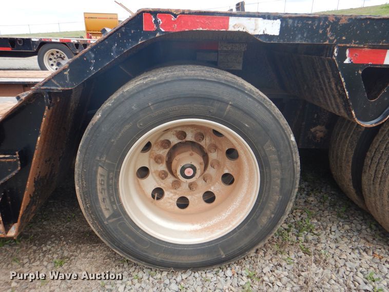 image for item DM3782 2016 Trail King TK110HDG+533  lowboy trailer