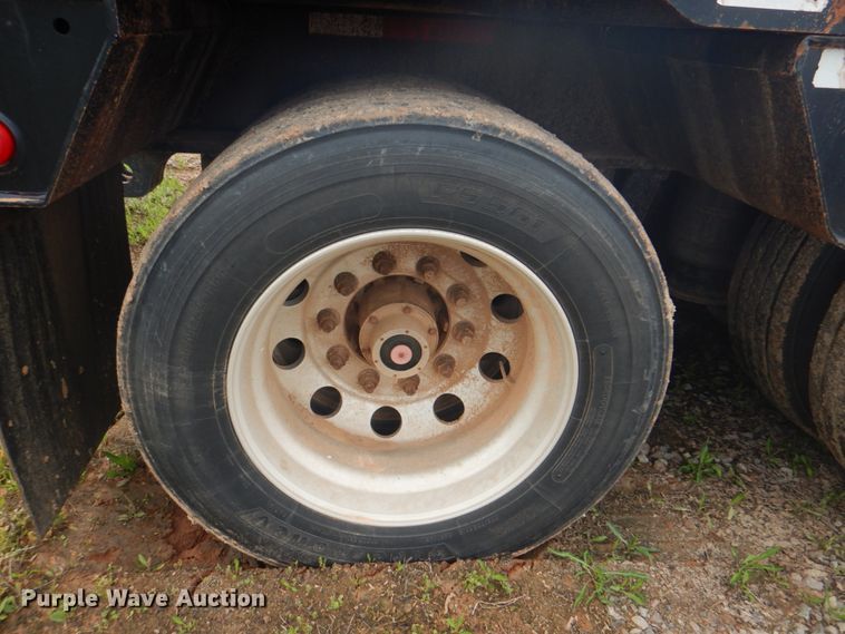 image for item DM3782 2016 Trail King TK110HDG+533  lowboy trailer