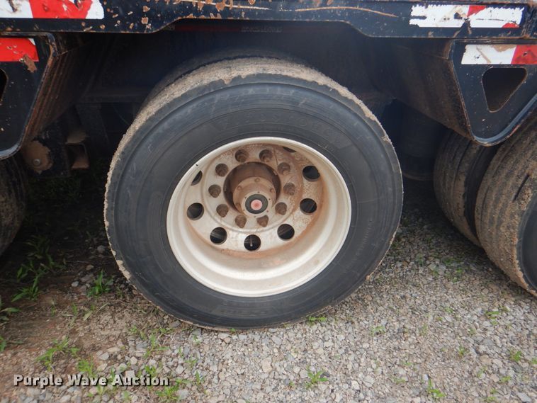 image for item DM3782 2016 Trail King TK110HDG+533  lowboy trailer