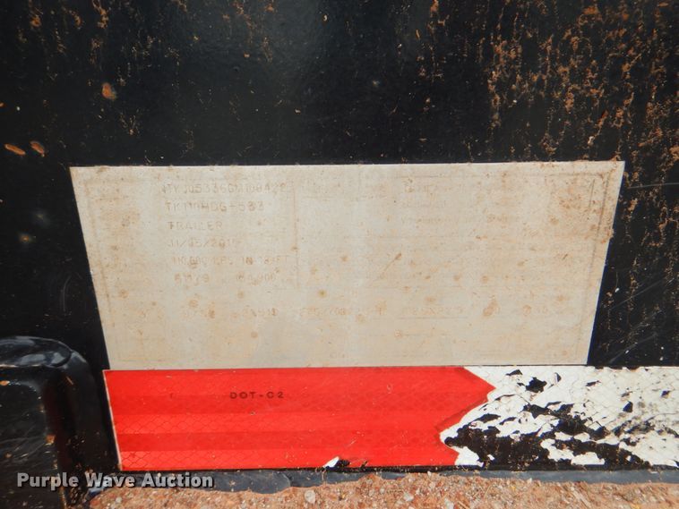 image for item DM3782 2016 Trail King TK110HDG+533  lowboy trailer