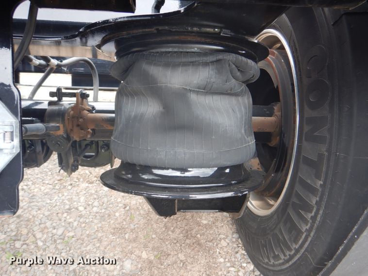 image for item DM3783 2016 Trail King TKFA1 stinger axle