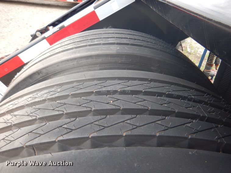 image for item DM3783 2016 Trail King TKFA1 stinger axle