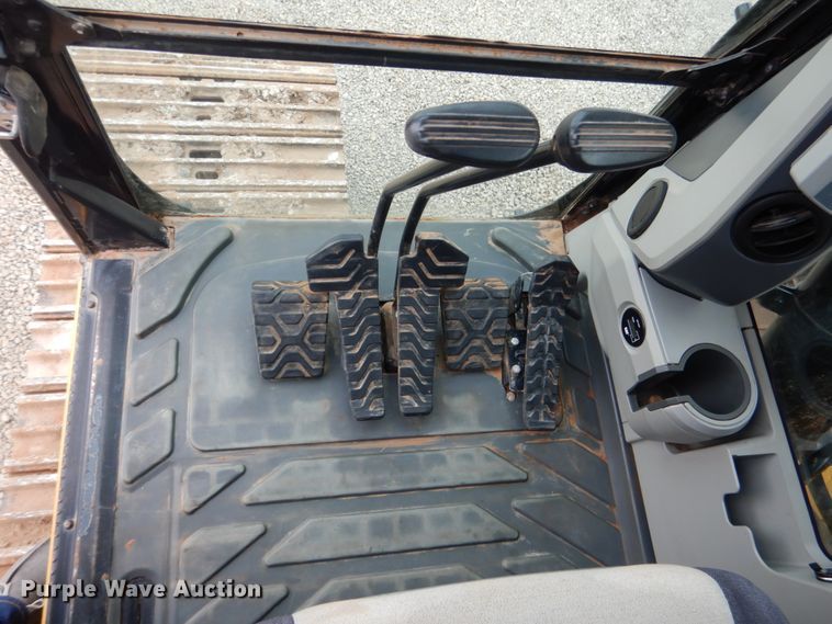 image for item DM3785 2016 Caterpillar 326FL  excavator