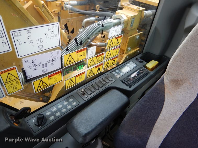 image for item DM3785 2016 Caterpillar 326FL  excavator