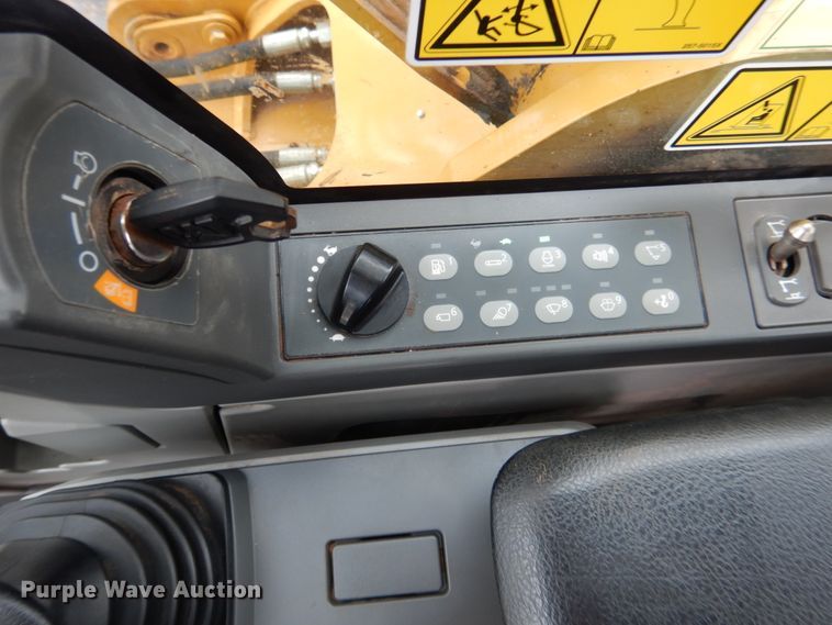 image for item DM3785 2016 Caterpillar 326FL  excavator