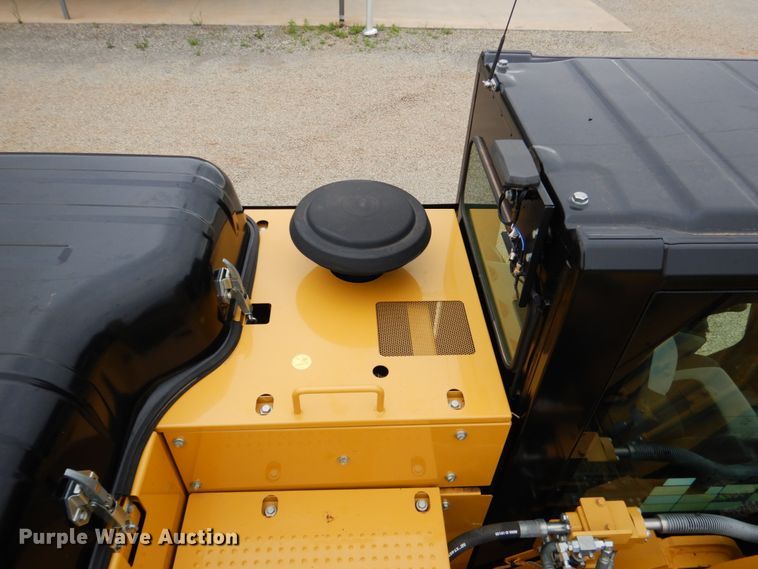 image for item DM3785 2016 Caterpillar 326FL  excavator