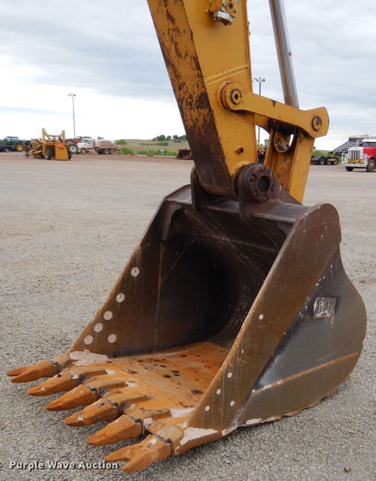 image for item DM3785 2016 Caterpillar 326FL  excavator