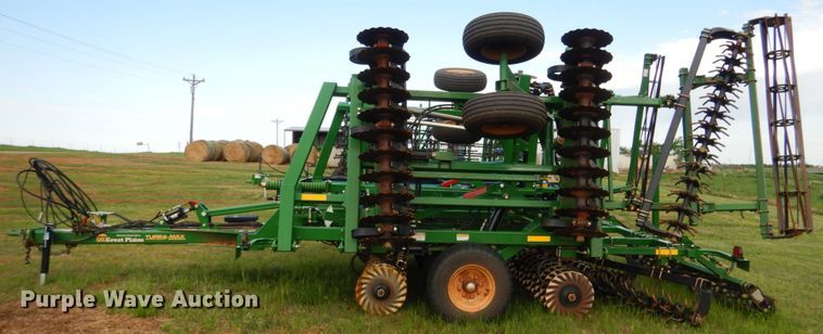 image for item ES9661 Great Plains Mfg 2400TM  vertical tillage