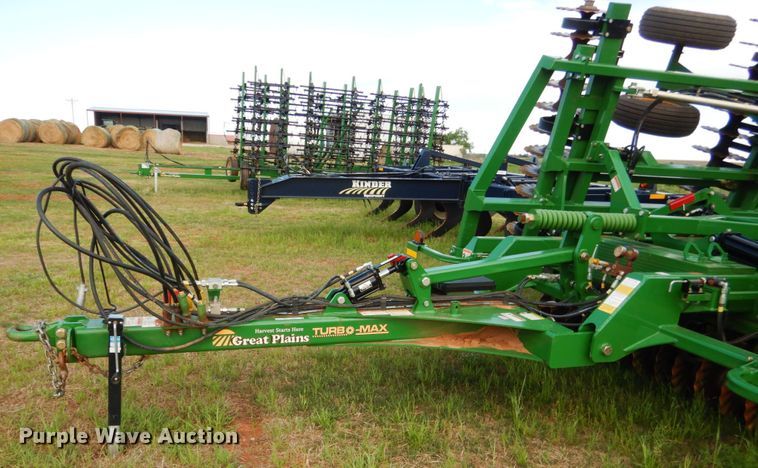 image for item ES9661 Great Plains Mfg 2400TM  vertical tillage