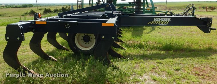 image for item ES9662 2019 Kinder DF1320  ripper