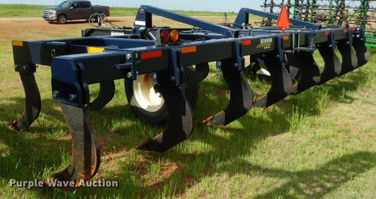 image for item ES9662 2019 Kinder DF1320  ripper