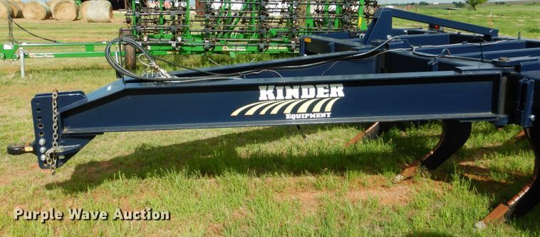 image for item ES9662 2019 Kinder DF1320  ripper