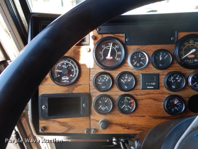 image for item DA5297 1993 Peterbilt 378  semi truck