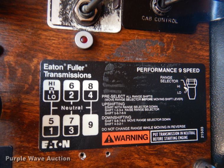 image for item DA5297 1993 Peterbilt 378  semi truck