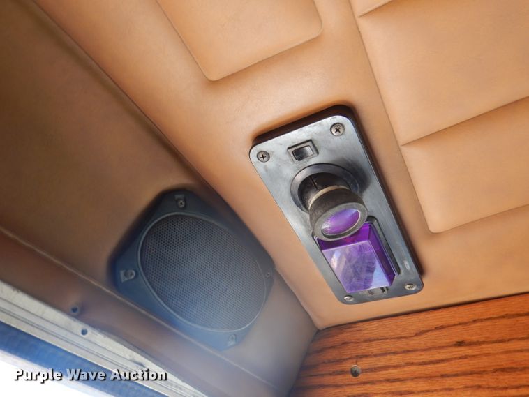 image for item DA5297 1993 Peterbilt 378  semi truck