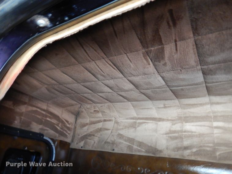 image for item DA5297 1993 Peterbilt 378  semi truck