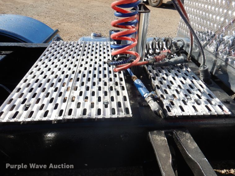 image for item DA5297 1993 Peterbilt 378  semi truck