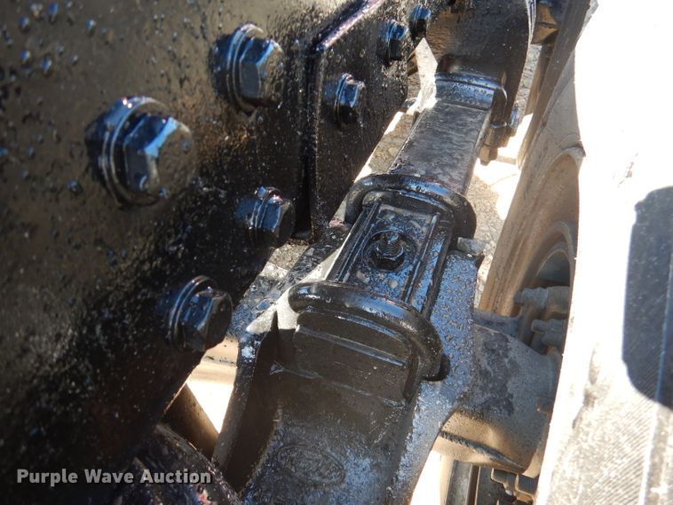 image for item DA5297 1993 Peterbilt 378  semi truck