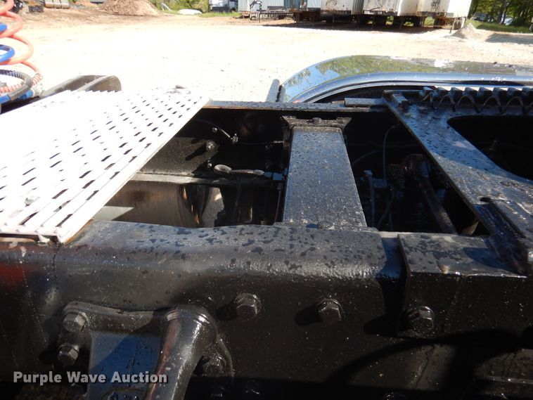 image for item DA5297 1993 Peterbilt 378  semi truck