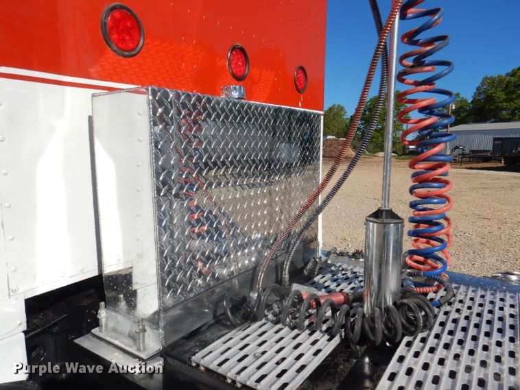 image for item DA5297 1993 Peterbilt 378  semi truck