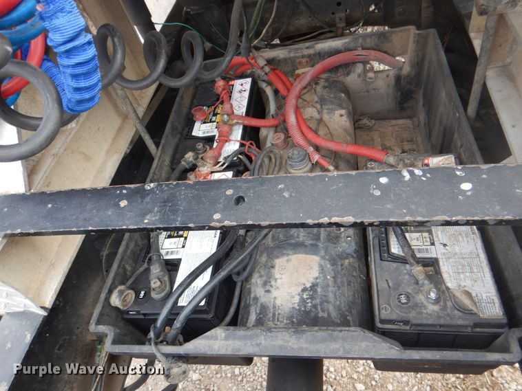 image for item DH5464 2000 Freightliner Century Classic  semi truck