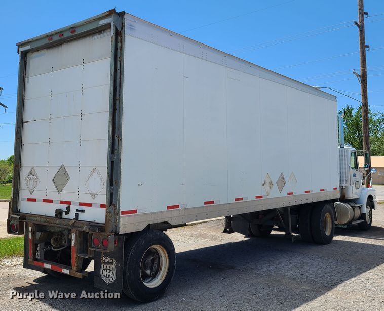 image for item DH5989 1996 Volvo WG  semi truck with trailer