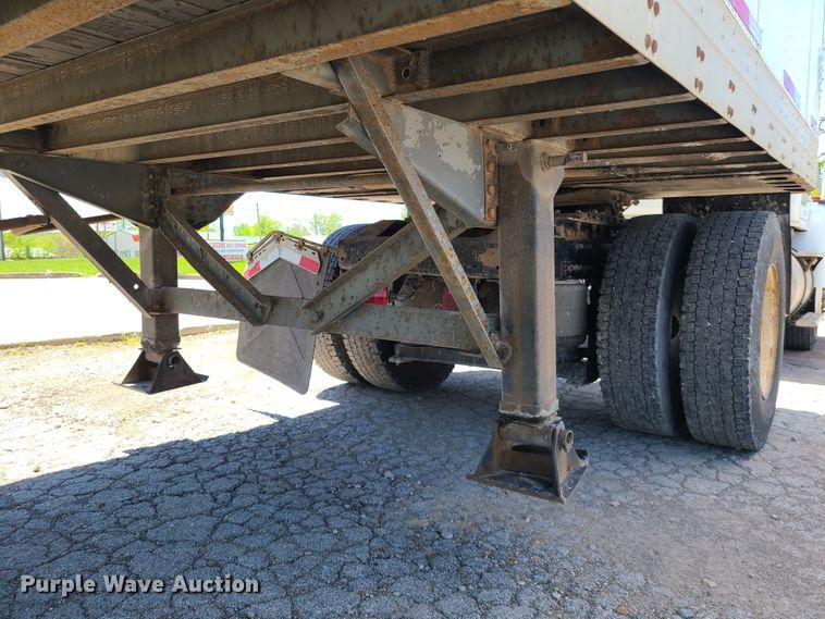 image for item DH5989 1996 Volvo WG  semi truck with trailer