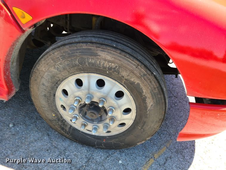 image for item DH5990 2009 Kenworth T600  semi truck