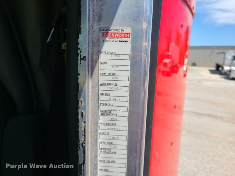 image for item DH5990 2009 Kenworth T600  semi truck