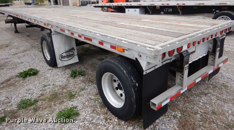 image for item DJ0433 1999 Reinke flatbed trailer