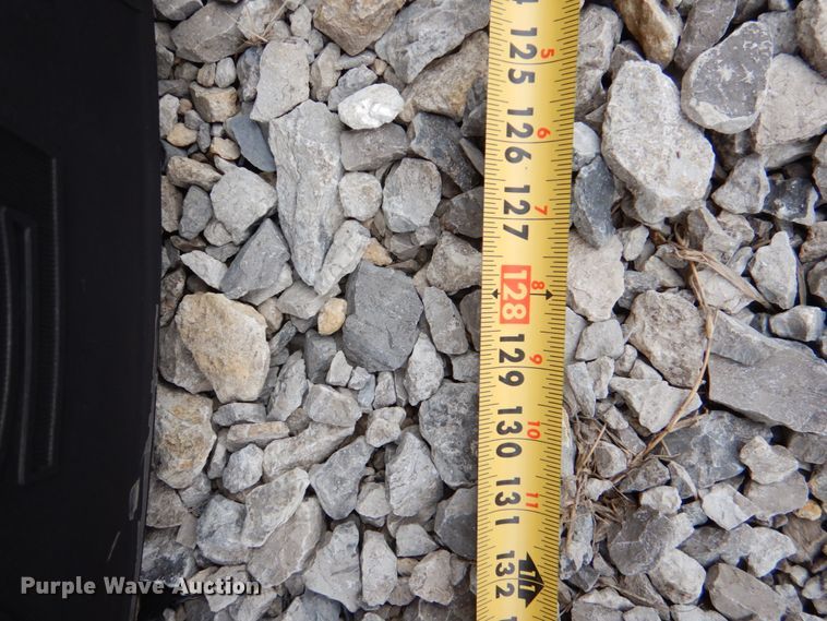 image for item DJ0433 1999 Reinke flatbed trailer