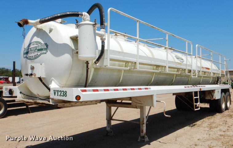 image for item DJ0775 2014 Dragon 130BBL  vacuum trailer