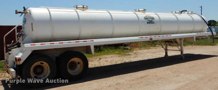 image for item DJ0775 2014 Dragon 130BBL  vacuum trailer