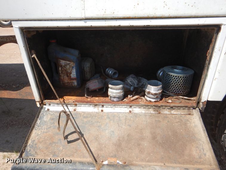 image for item DJ0775 2014 Dragon 130BBL  vacuum trailer