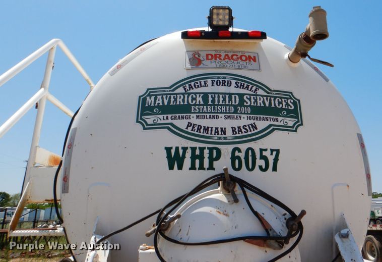 image for item DJ0775 2014 Dragon 130BBL  vacuum trailer