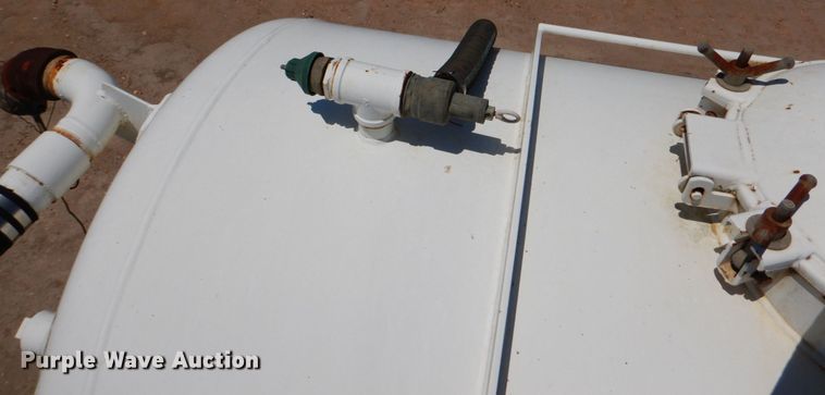 image for item DJ0775 2014 Dragon 130BBL  vacuum trailer