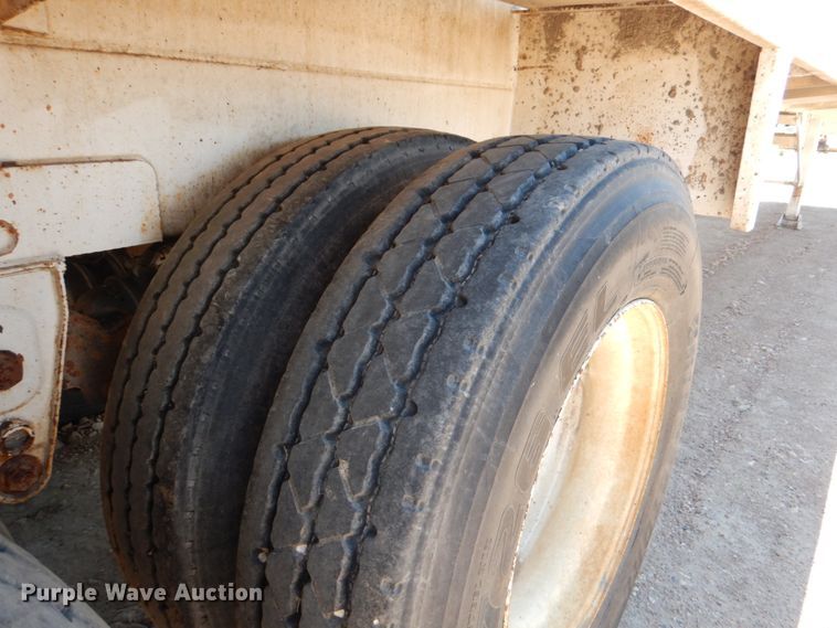 image for item DJ0775 2014 Dragon 130BBL  vacuum trailer