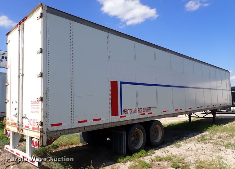 image for item DJ5622 2005 Wabash  dry van trailer