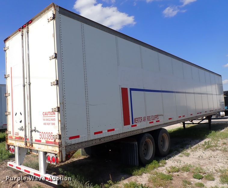 image for item DJ5622 2005 Wabash  dry van trailer